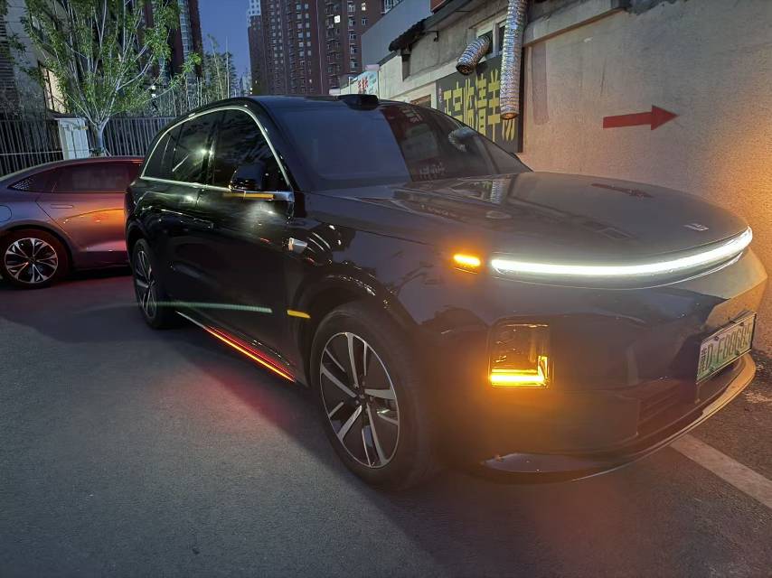 لي أوتو 2024 L6 ماكس أوتو