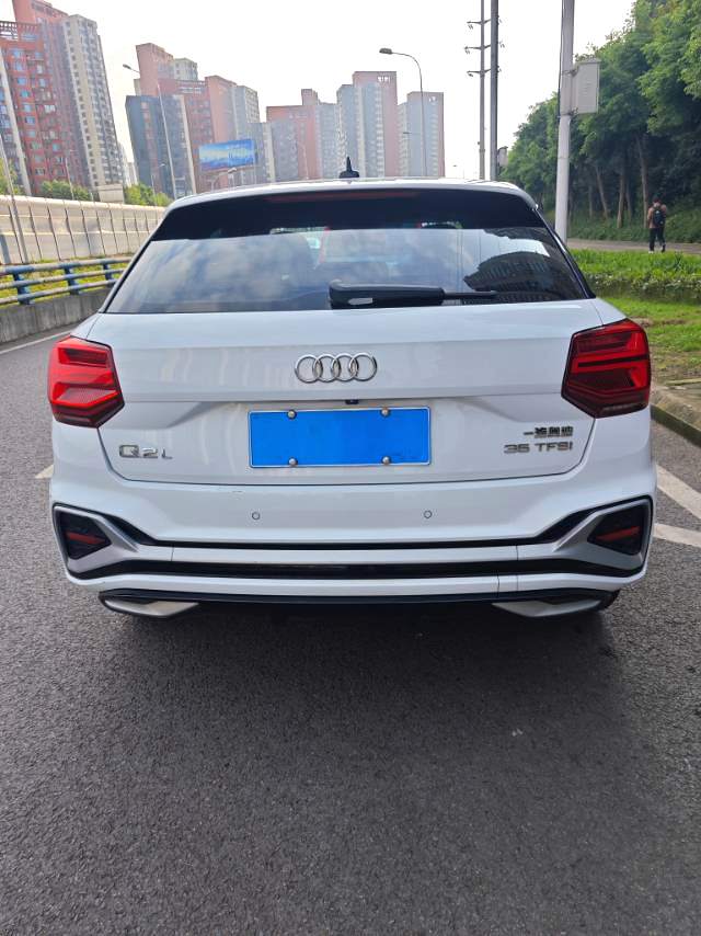 Audi 2022 Q2L 1.4TFSI 35TFSI Type Auto