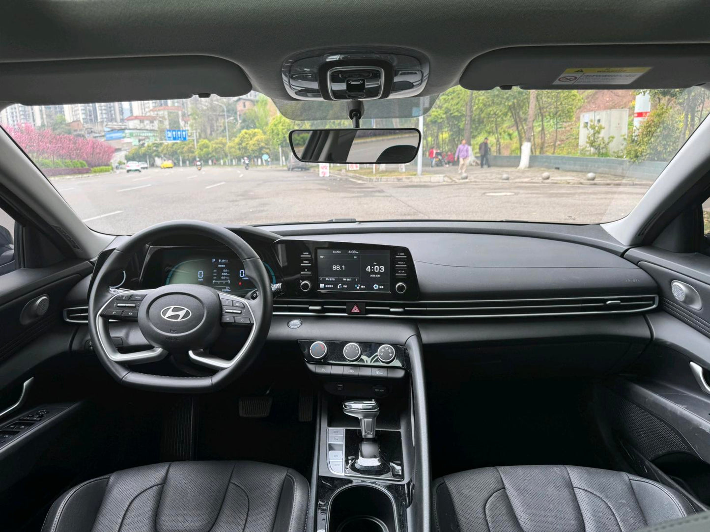 伊兰特 现代 2023 - 轿车 1.5 GLX Edition 自动