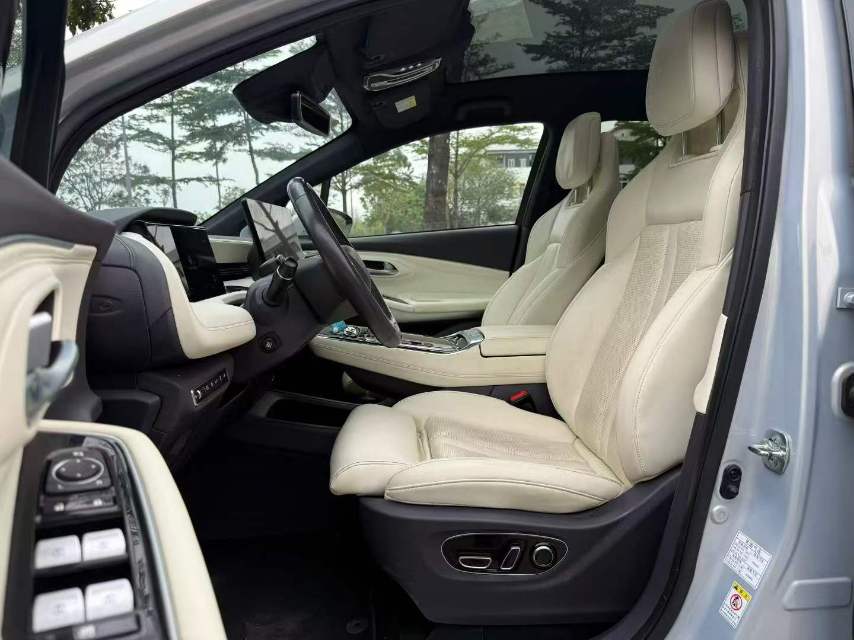GAC埃安 GAC 2022 Aion LX PLUS 80D Flagship Edition Auto