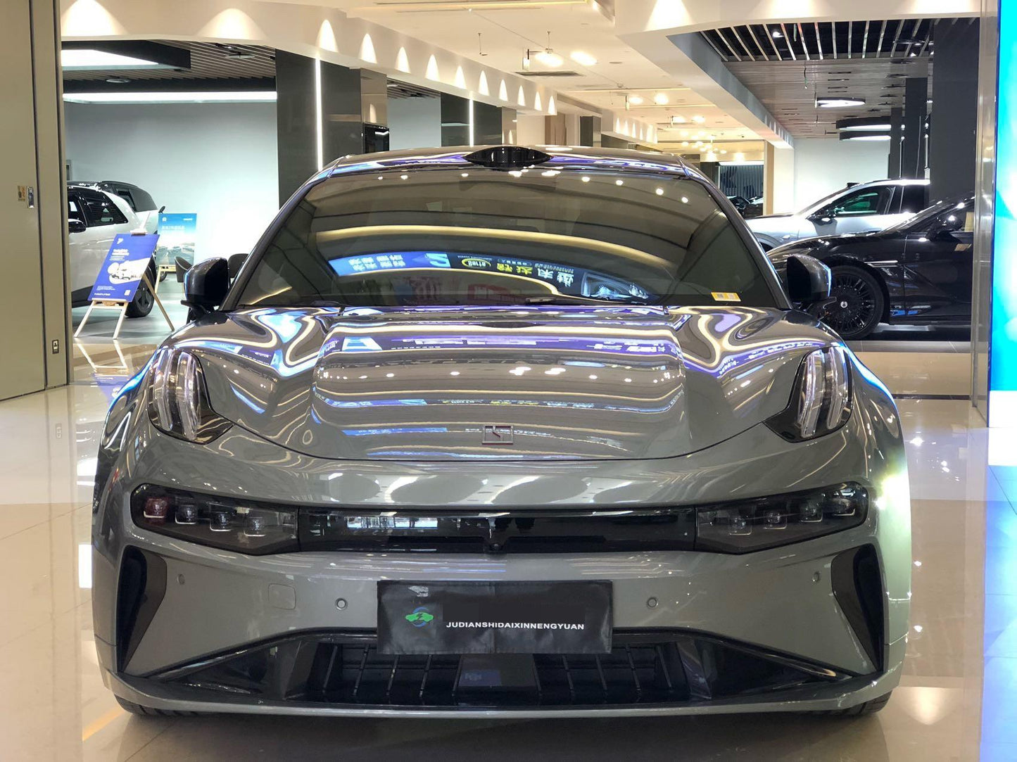 001 Zeekr 2025 Zeekr 001 YOU Edition 100kWh 4WD Auto