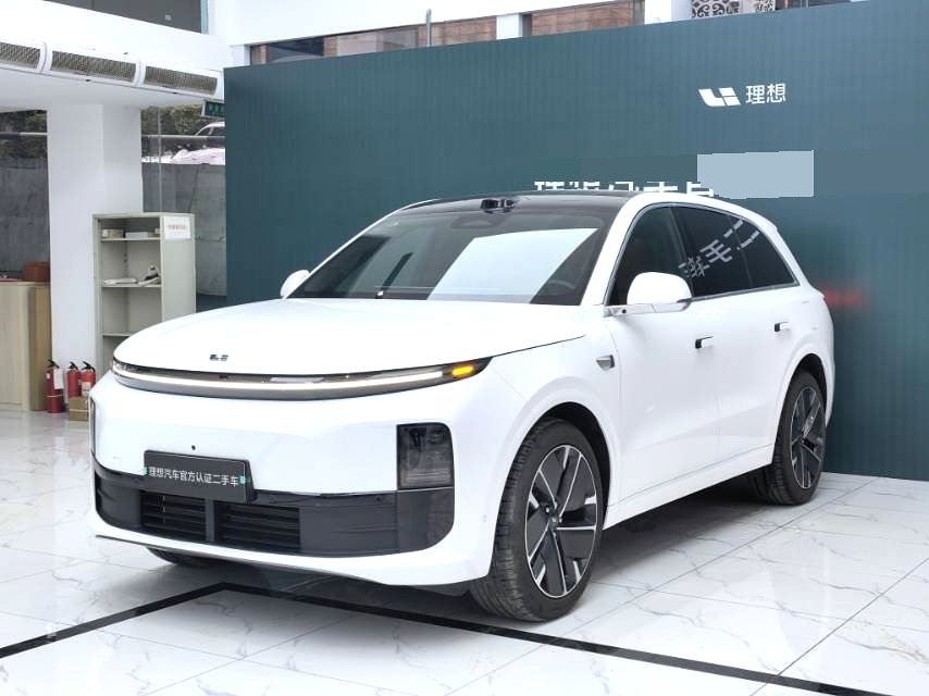 理想汽车 2025款 L6 Max 智能版 （2798）