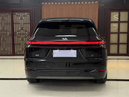 理想 2024 L7 Ultra Auto