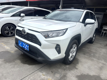 Toyota 2023 RAV4 2.0 2WD Urban Edition Auto （1768）