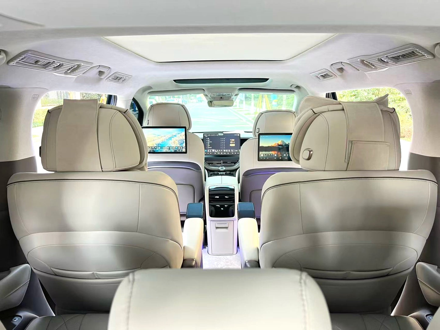 Denza 2022 Denza D9 EV 600 4WD Flagship Type Auto