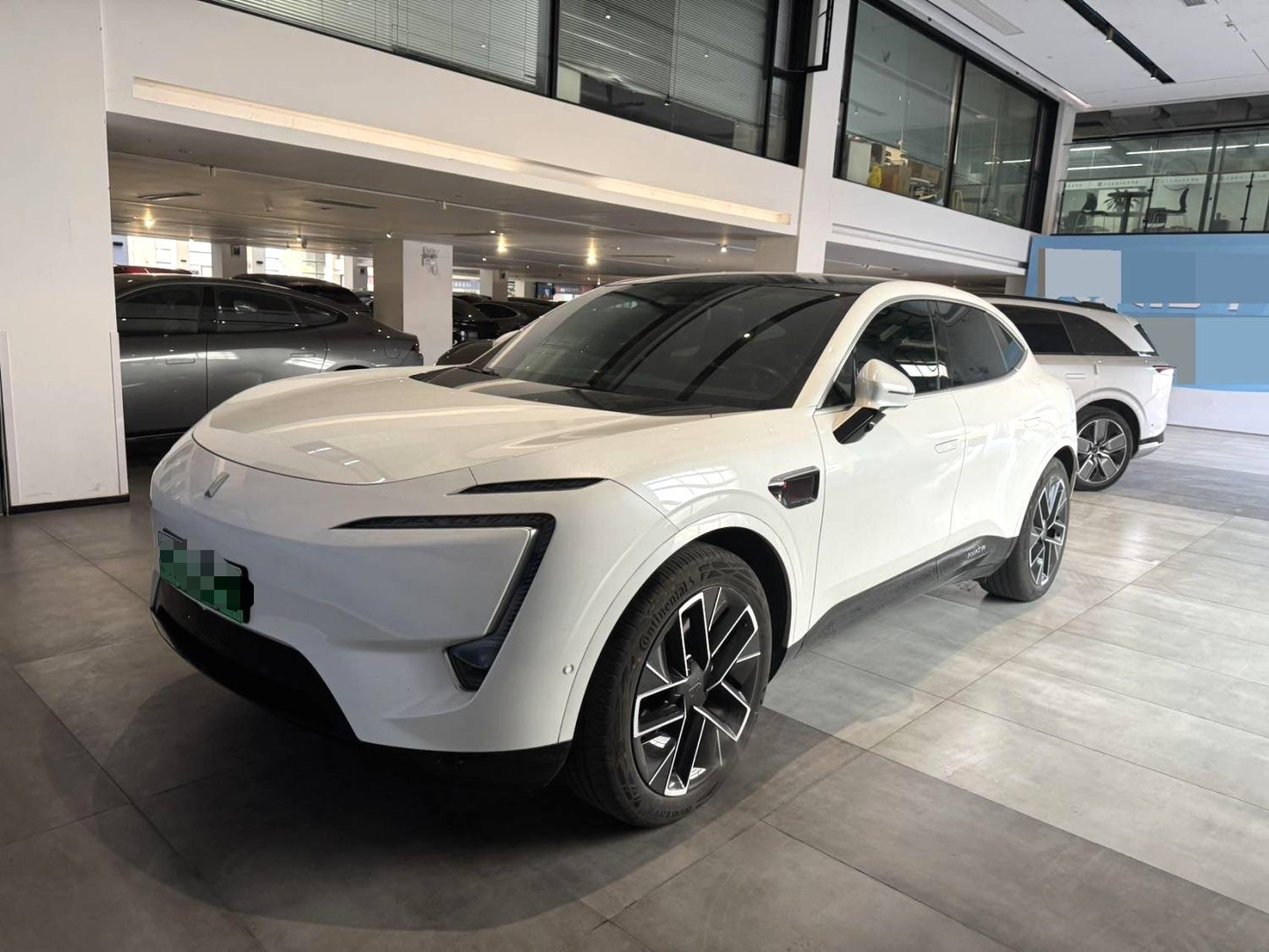 أفاتر 2023 أفاتر 11 نسخة الدفع الخلفي (RWD) 90 (3000)