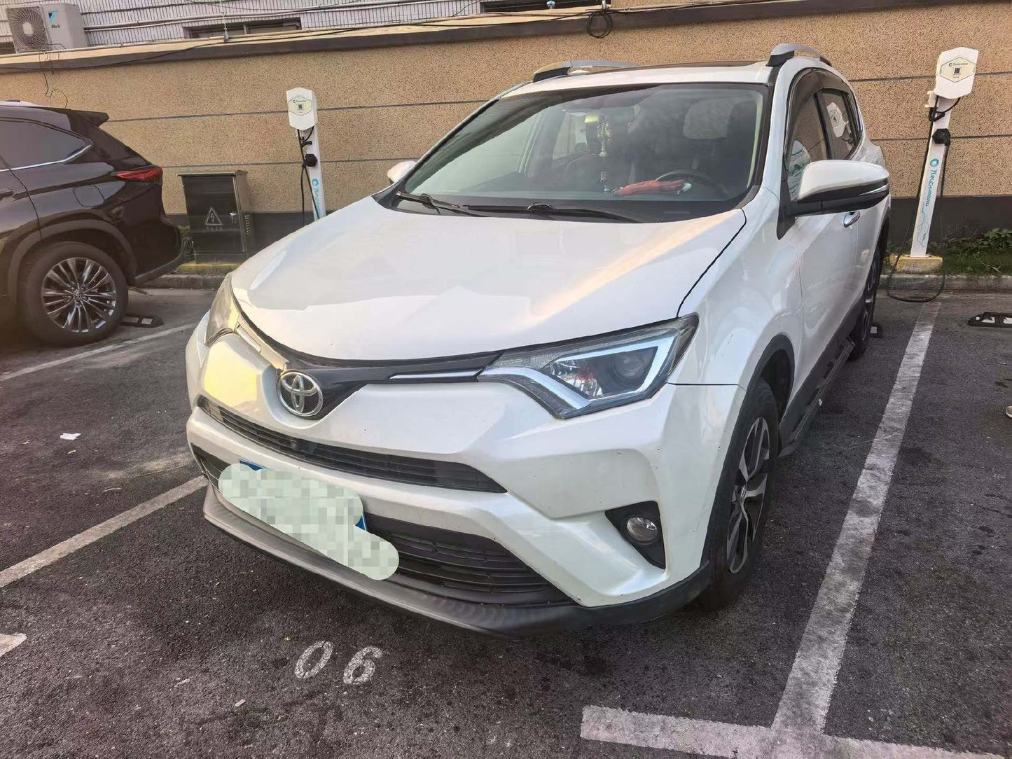 丰田 2019款 RAV4 2.0L 两驱 舒适版 自动挡