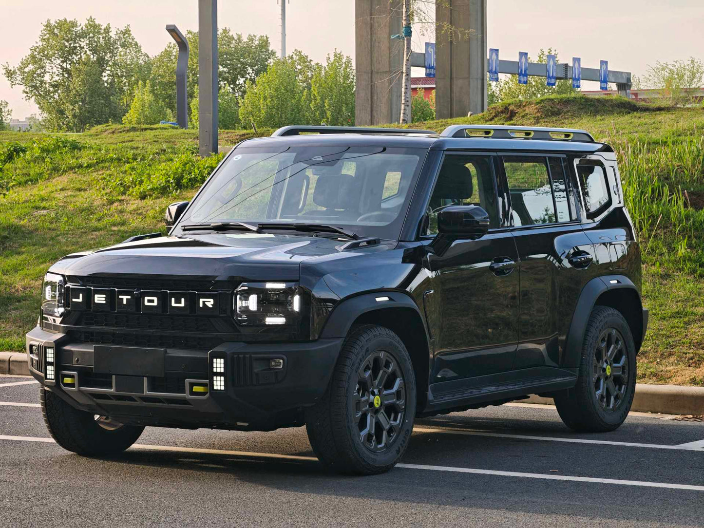 山海T2 Jetour 2024 Mountain & Sea T2 C-DM 1.5T 206KM 4WD Edition Auto
