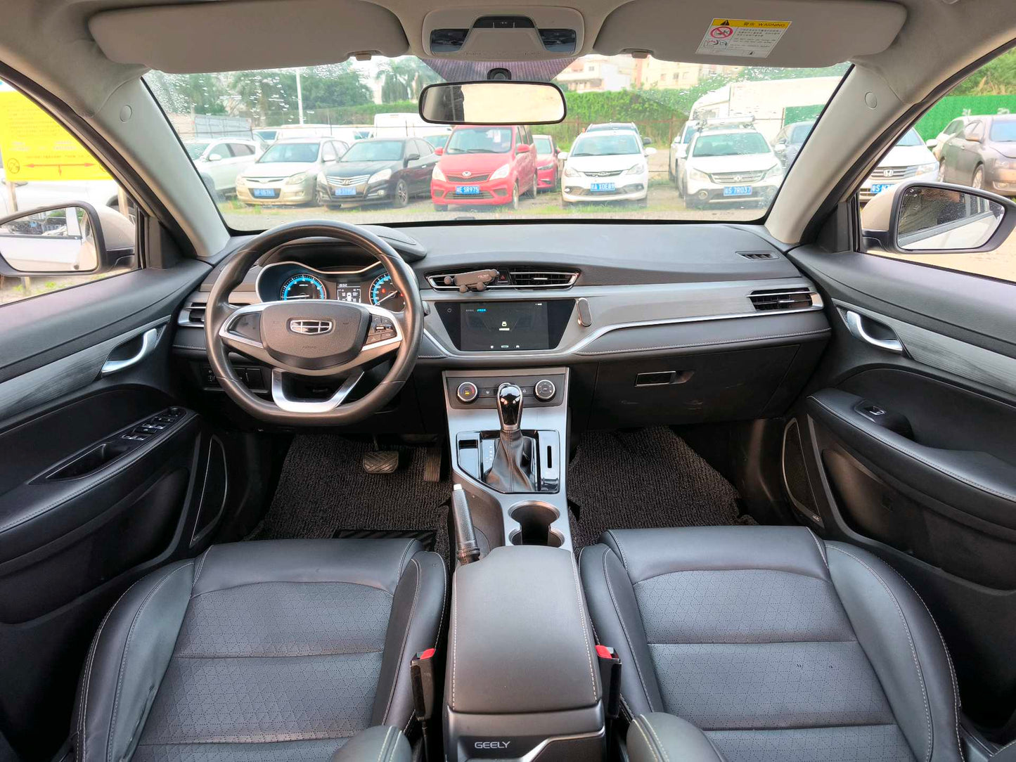 Geely 2021 Emgrand - Sedan 1.5 UP Comfort Type Auto