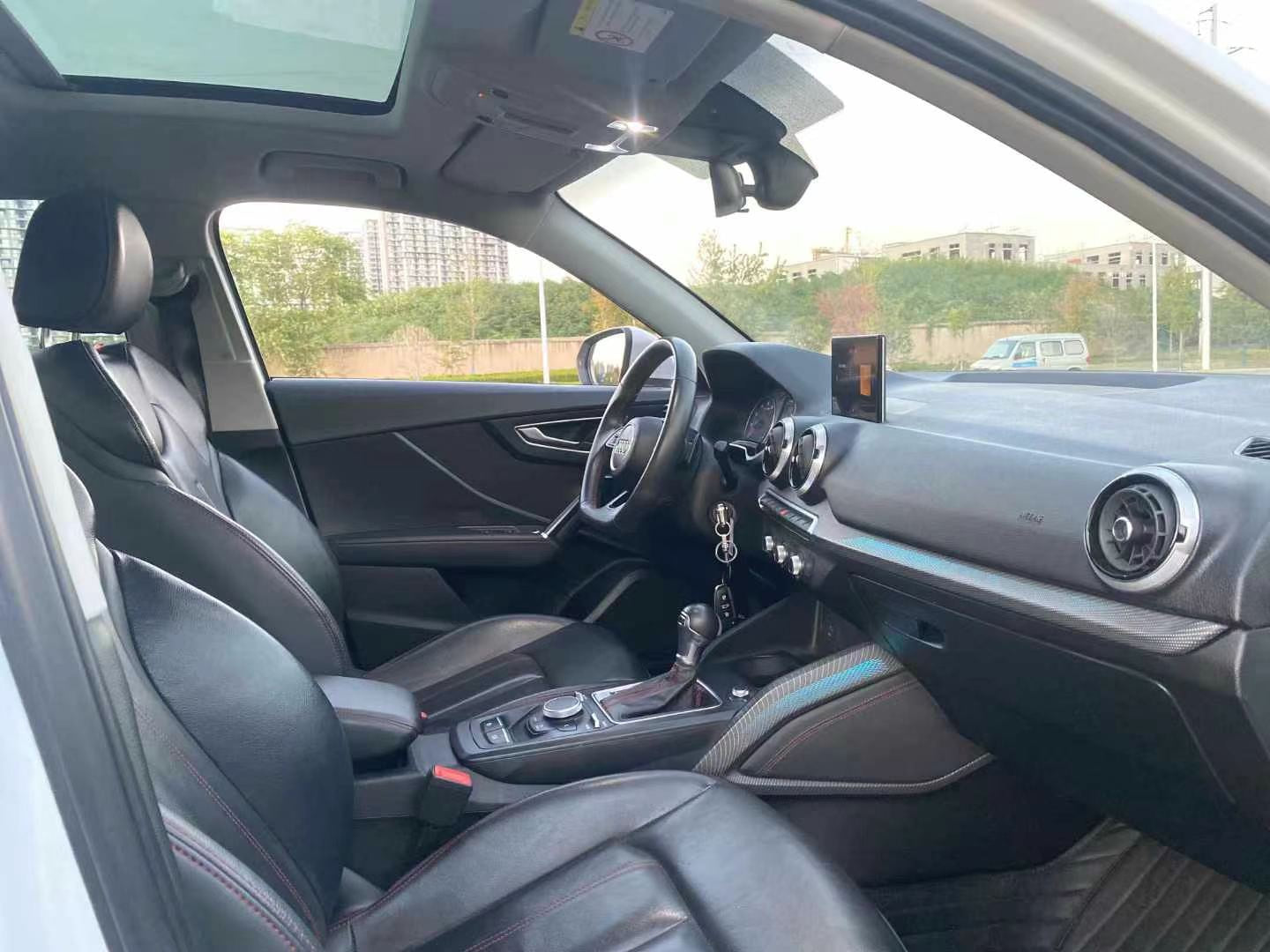 أودي 2023 Q2L 1.5TFSI 35TFSI نوع تلقائي