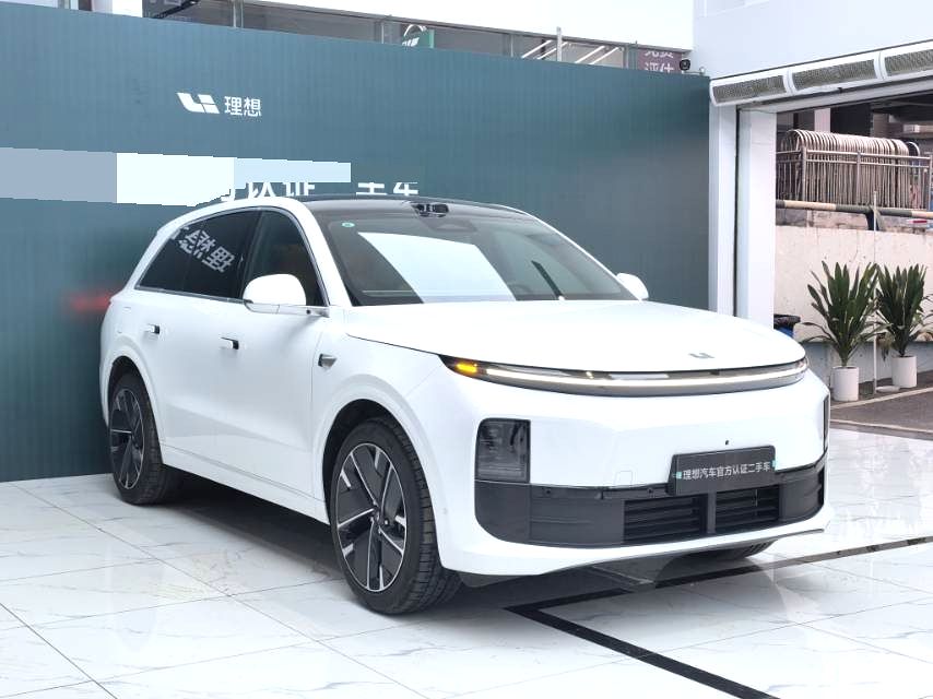 理想汽车 2025款 L6 Max 智能版 （2798）